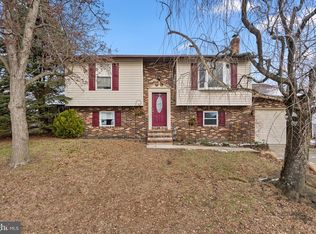 7808 Stafford Hill Ct, Glen Burnie, MD 21061