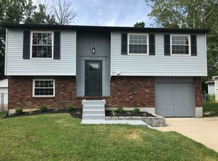 8529 Glaser Ln, Louisville, KY 40291
