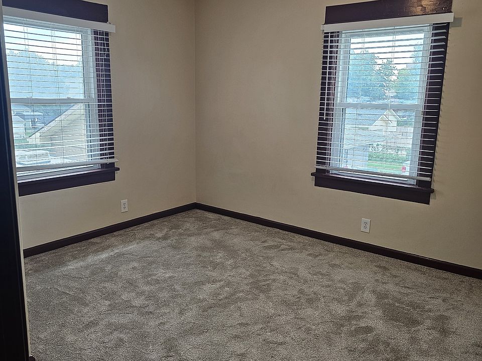 Main bedroom on north side. Closet not pictured.