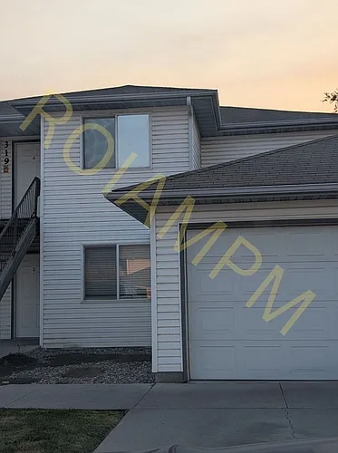 319 Lenore St Photo 1