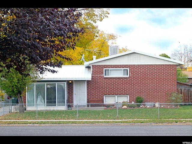 1st image of 1265 N Valentine St