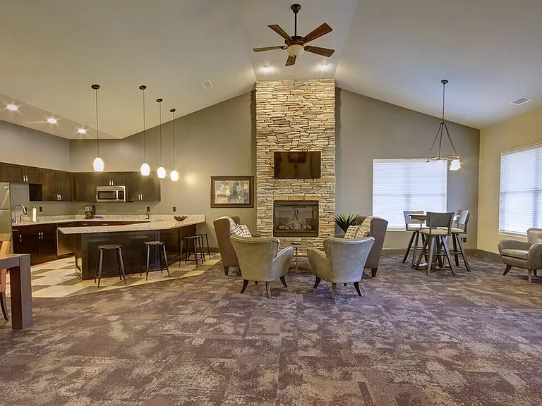 Reserve at Lake Pointe — Photo 12