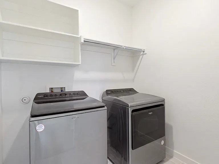 631 Southern Hills Dr — Photo 17