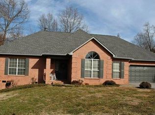 113 Green Briar Cir, Maryville, TN 37803