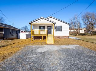 514 6th St, Luray, VA 22835