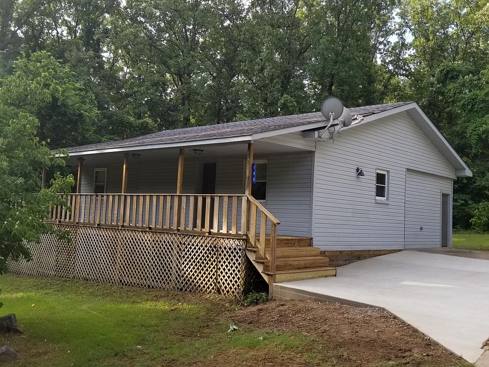 1st image of 140 Teresa St