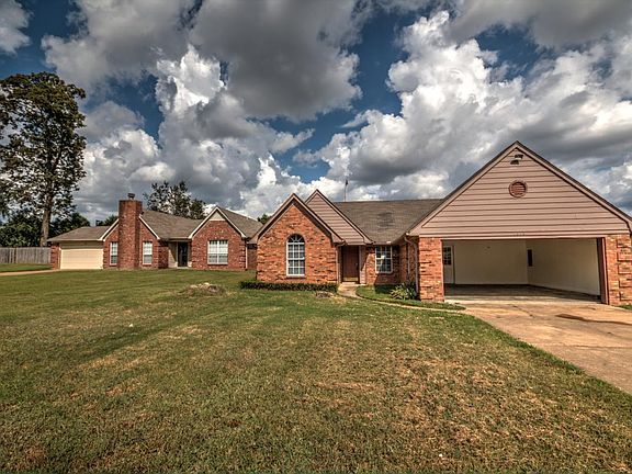 2nd image of 7614 Coral Meadows Dr