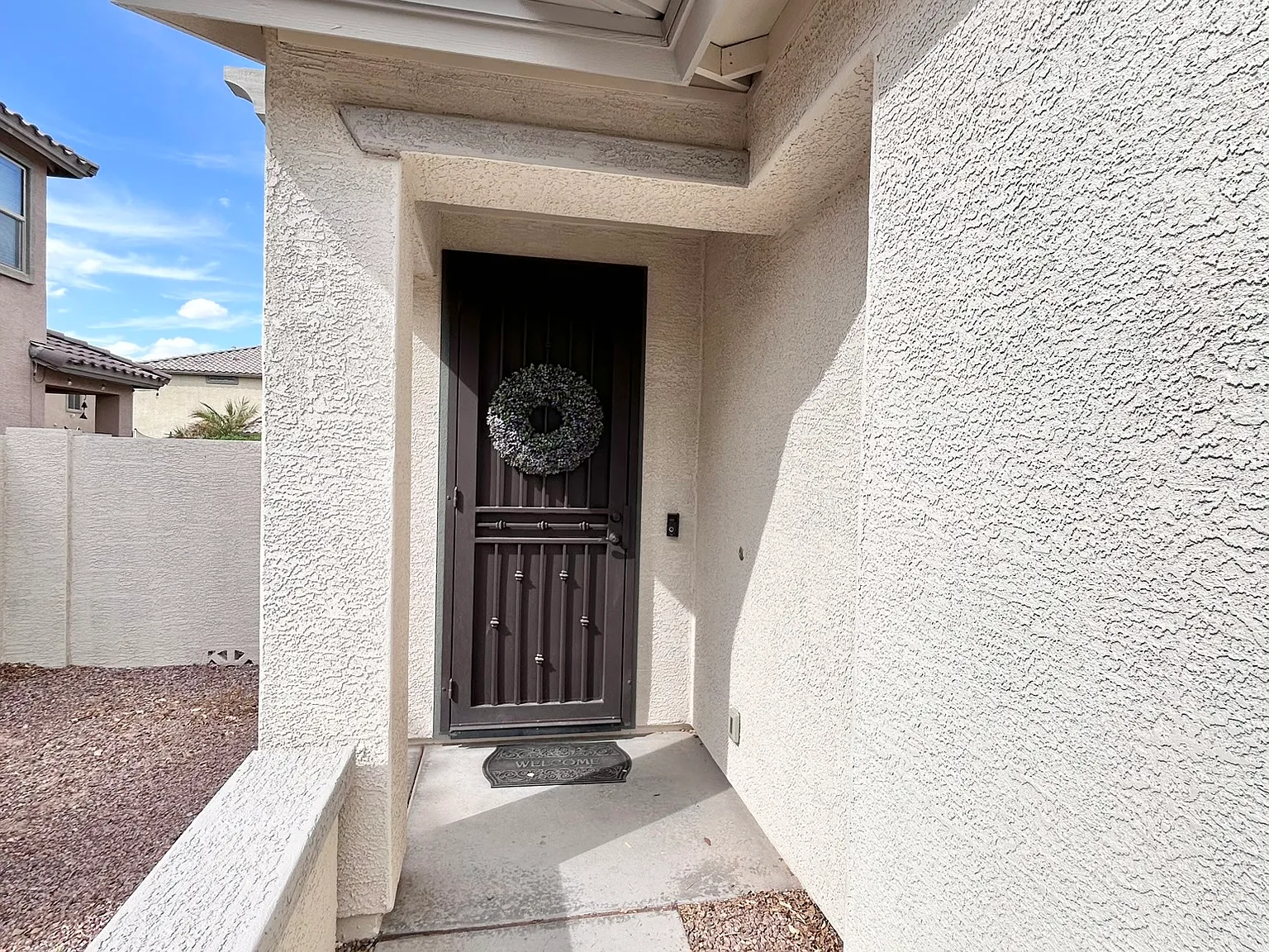 4 bed, 1793 sqft, $2,400 — Photo 4