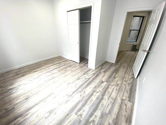 5th image of 511 W 181st St APT 25