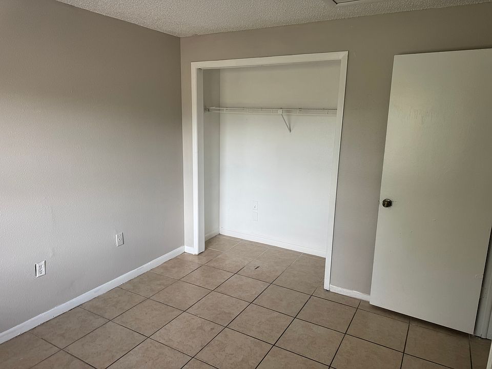 1st image of 11716 N 17th St APT G