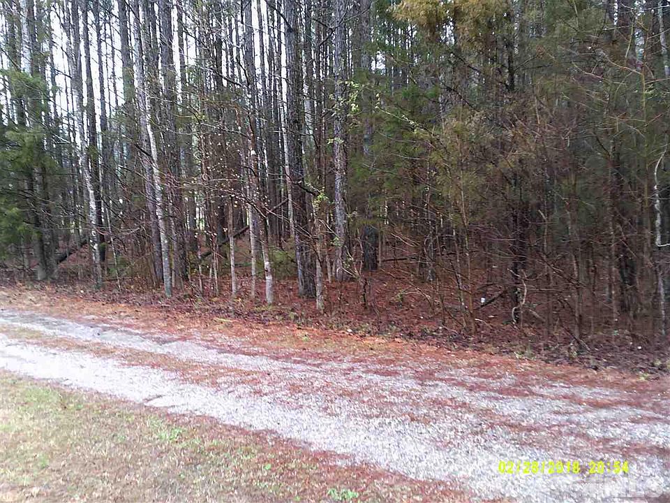 2nd image of Lewis Ln