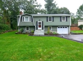 230 Newport Ave, Attleboro, MA 02703
