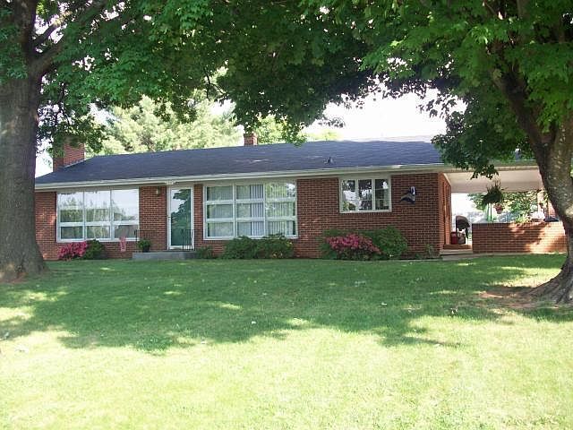 1st image of 3243 Christian Ave NW