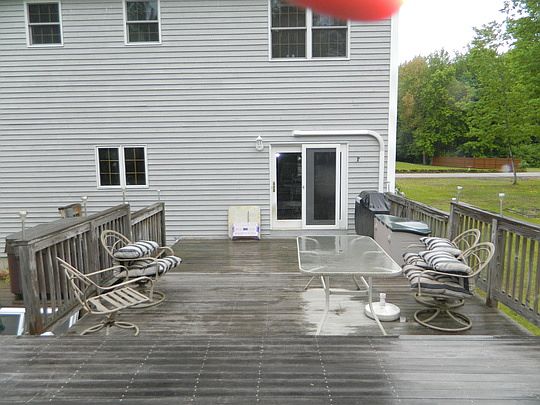 2nd image of 10 Gulliver Dr