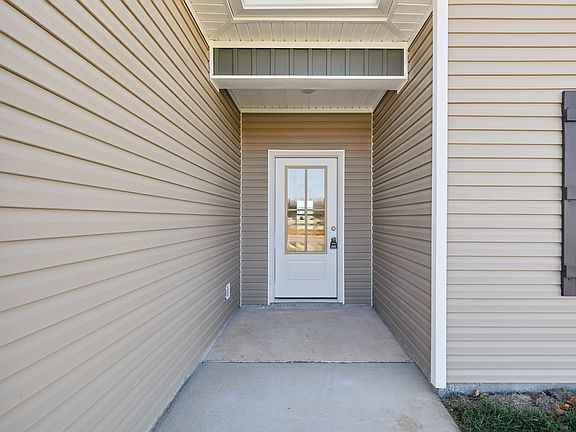 3rd image of 2038 Cincinnati St Lot 4