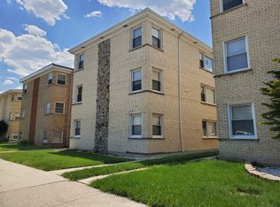 7352 N Harlem Ave #2R, Chicago, IL 60631