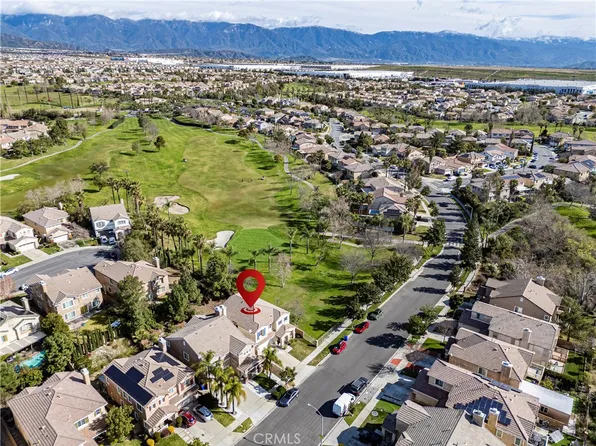 16498 Medinah St, Fontana, CA 92336