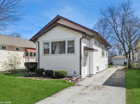 1441 S 19th Ave, Maywood, IL 60153