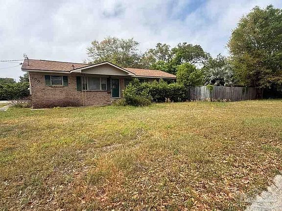 3rd image of 1001 Knowles Ave