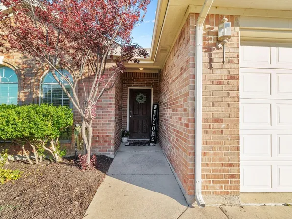 10328 Trevino Ln, Benbrook, TX 76126