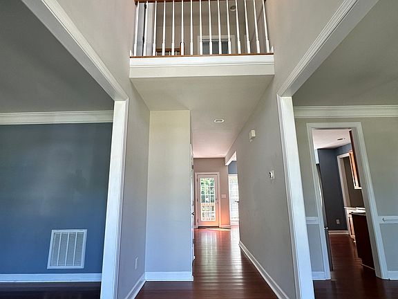 2nd image of 717 Bluffcreek Dr