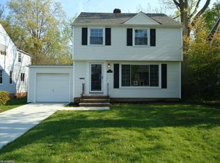 5207 Spencer Rd, Lyndhurst, OH 44124