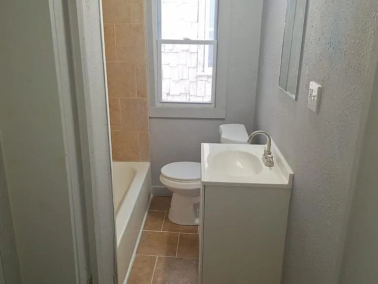 13225 Santa Rosa Dr — Photo 8