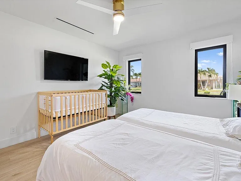 6897 Terra Tranquila Dr — Photo 30