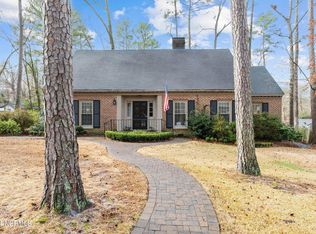 104 Deerwood Dr, Greenville, NC 27858