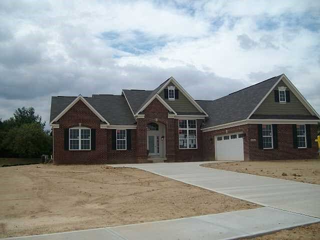 1st image of 15360 McClarnden Dr