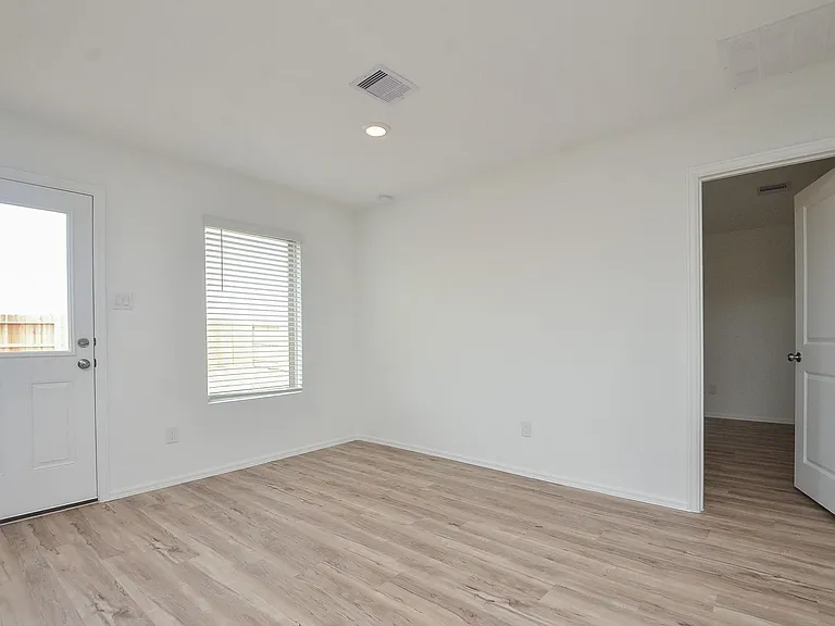 18119 Rockvine Dr — Photo 16