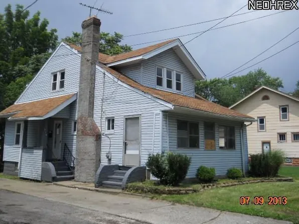 516 Bacon Ave, Akron, OH 44320