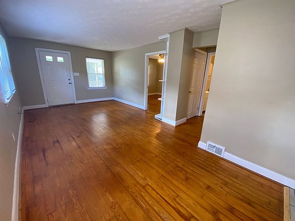 3rd image of 1045 Eldorado Ave