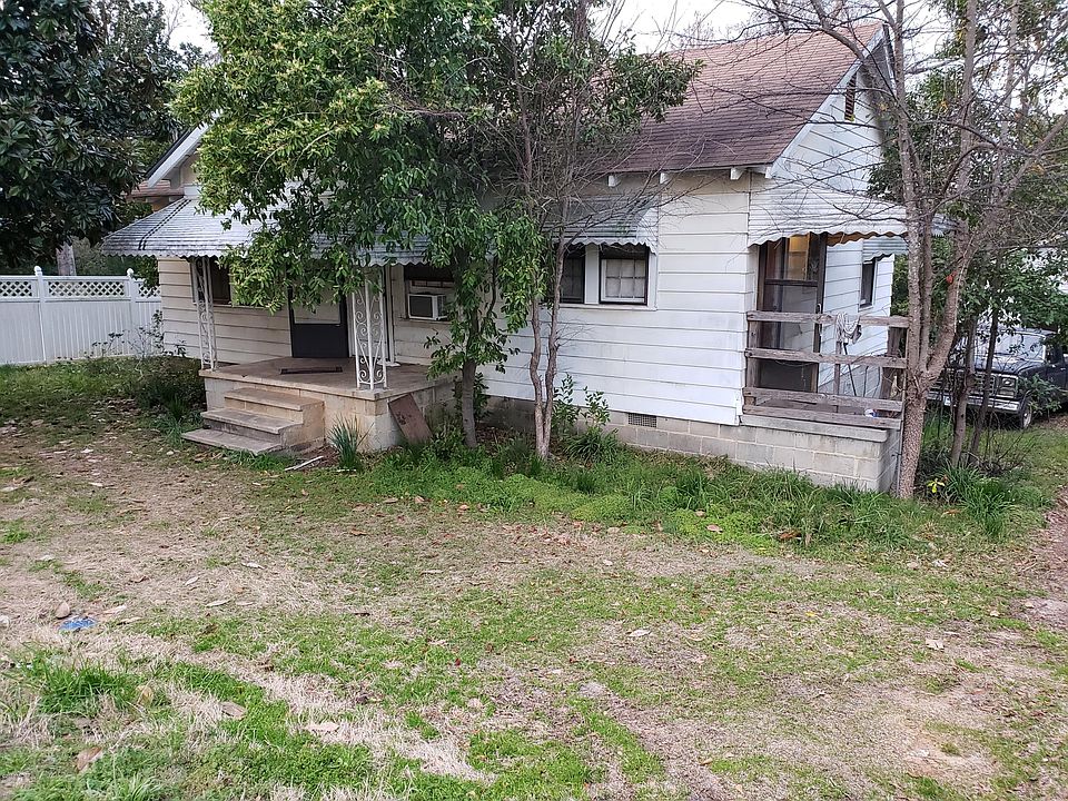 2nd image of 1215 Rocky Creek Rd