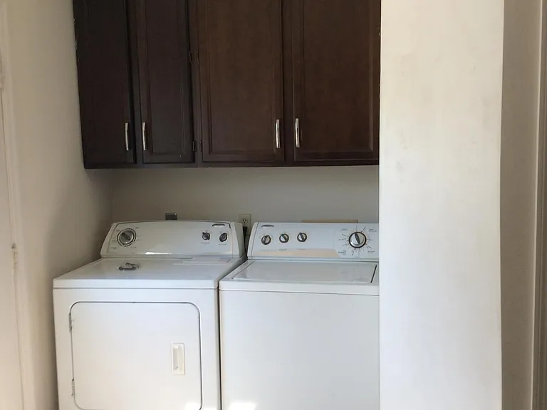 139 Atlantic Ave — Photo 3