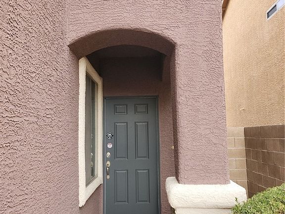 2nd image of 10708 Little Horse Creek Ave