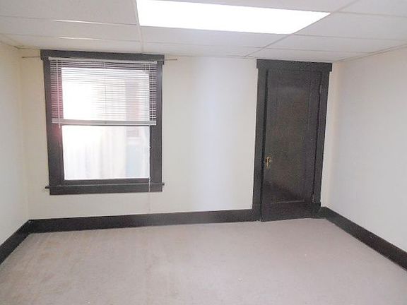 5th image of 144 Custer Ave APT 4