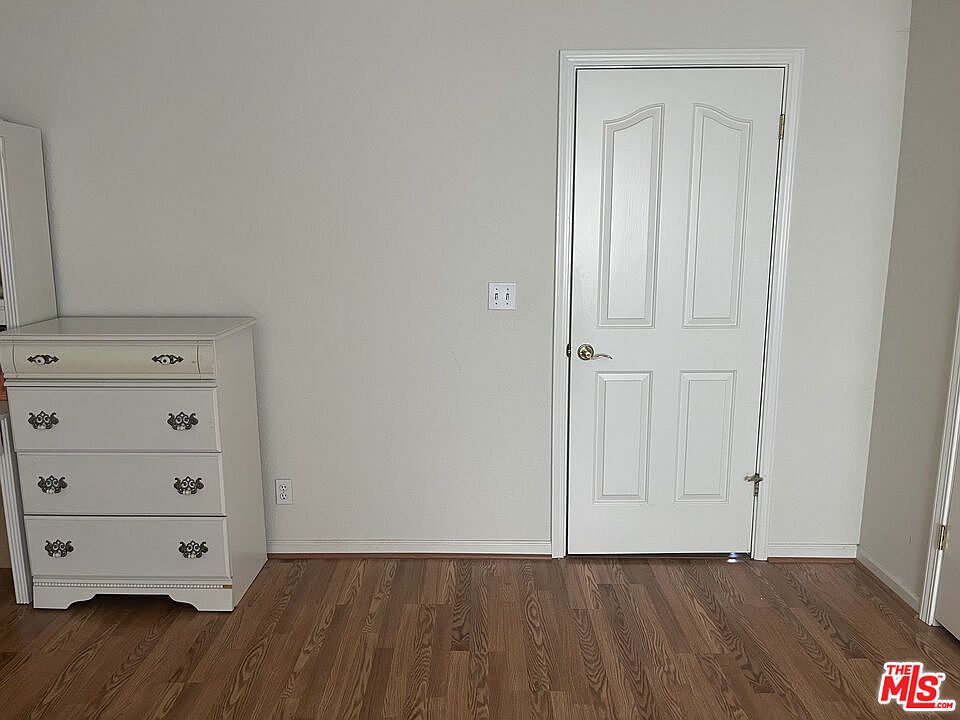 1st image of 2308 Walnut Grove Ave #2308