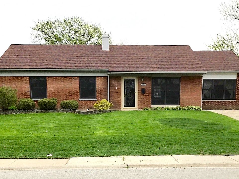 1st image of 15047 Huntington Ct