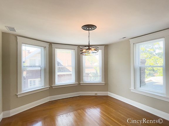 4th image of 3718 Ault Park Ave