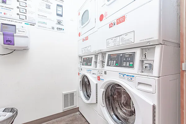 Rented by SAFEGUARD REALTY PARTNERS LLC | media 10