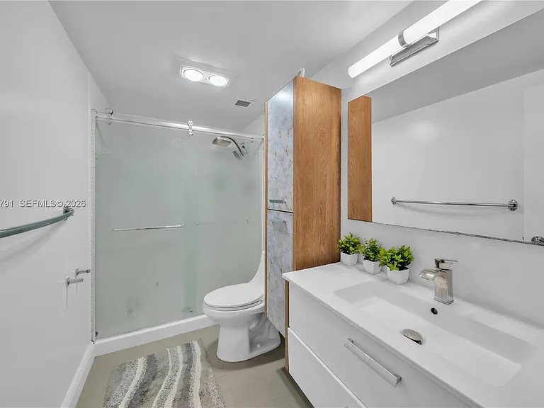 1985 S Ocean Dr #6P — Photo 24