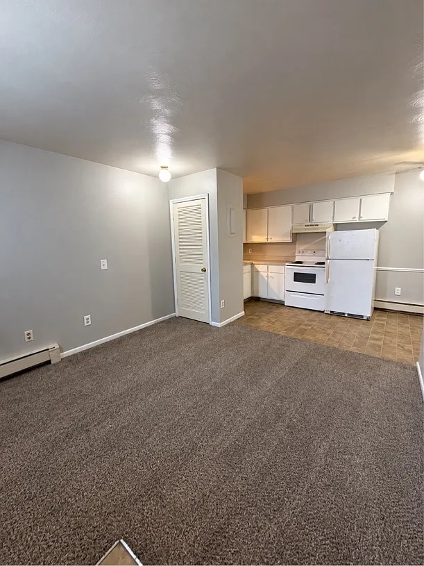 1017 Legrand Dr — Photo 2