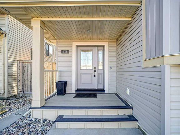 3rd image of 248 N Sunridge Rd W