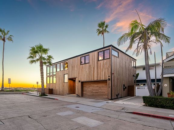 3rd image of 1412 E Oceanfront
