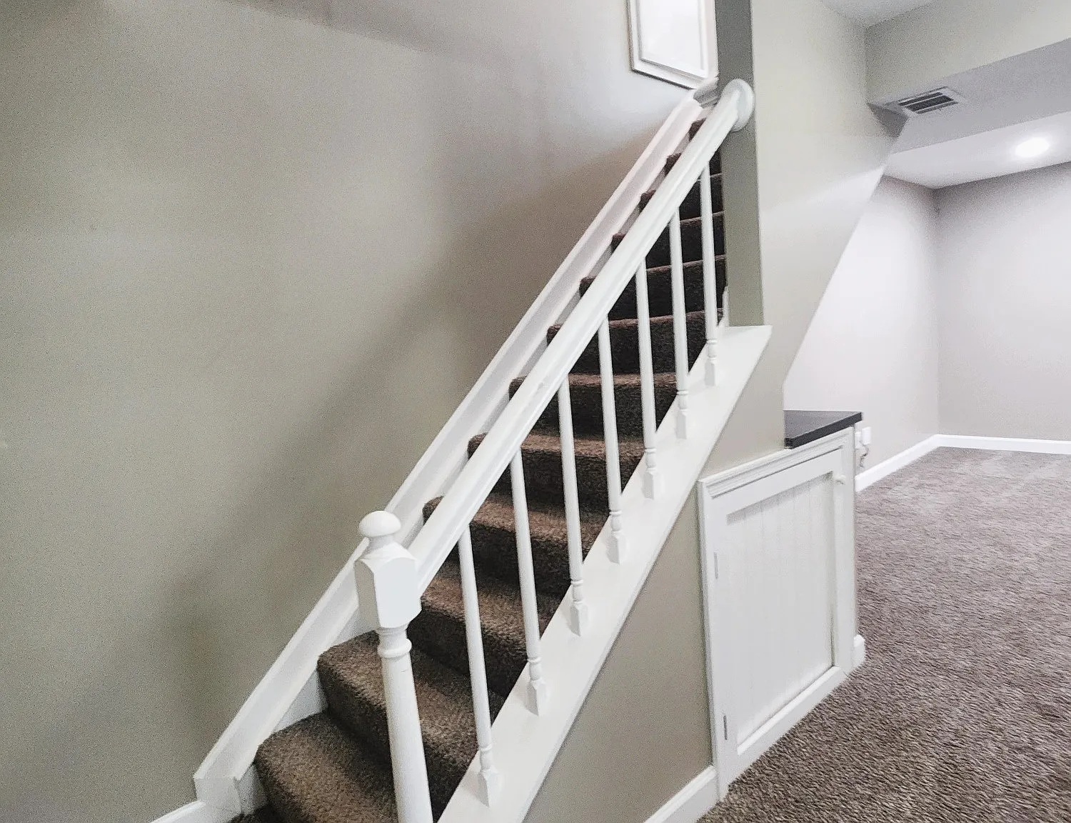 Modern 3-Level End-Unit Townhome in Germantown for Rent! — Photo 4