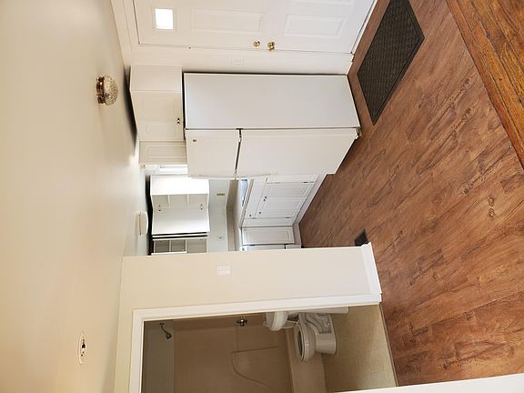 5th image of 43 Sandy Beach Rd