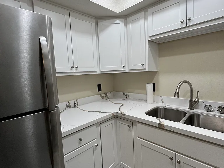 17 E Ruth Ave #302 — Photo 4