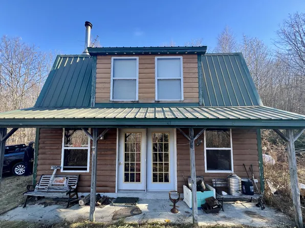 75 Ryemoor Heights Road, Sumner, ME 04292