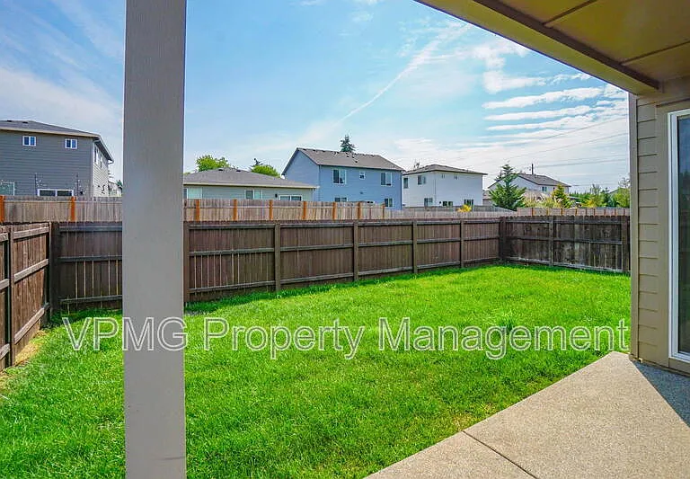 12501 NE 102nd Way — Photo 40